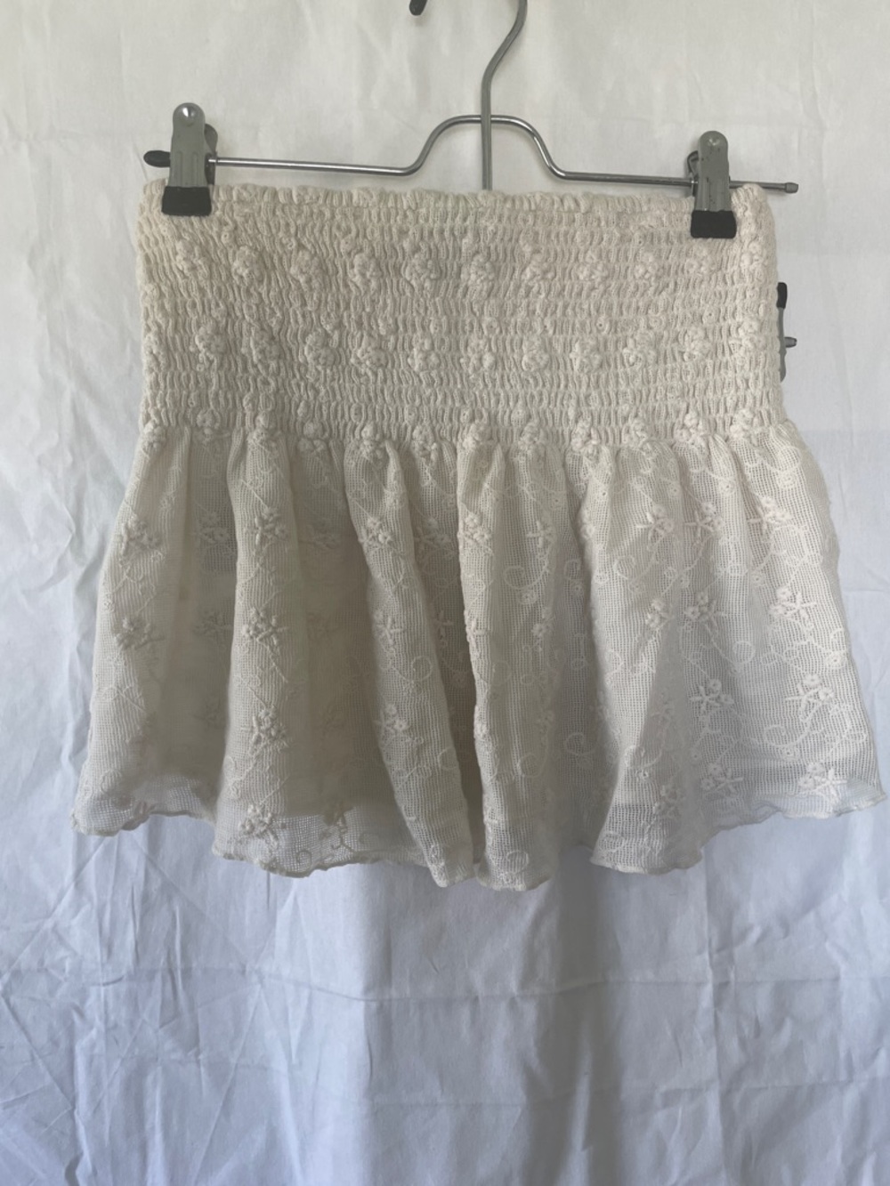 American Eagle Outfitters Cream Smocked Lace Tank Top